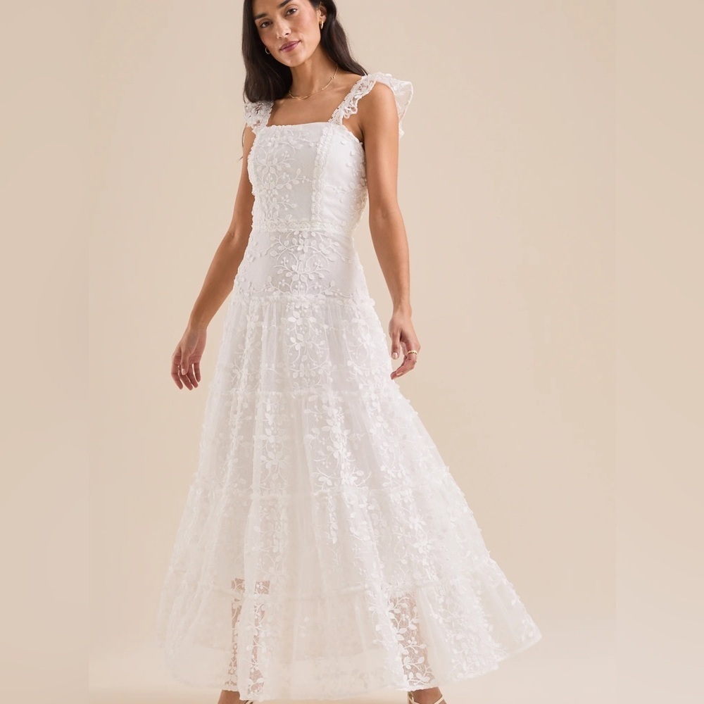New with tags Altar’d State Kallie Lace Tiered Maxi Dress